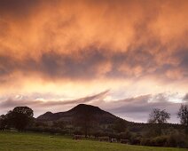 U077 Fiery Sunset over the Eildons U077 Fiery Sunset over the Eildons